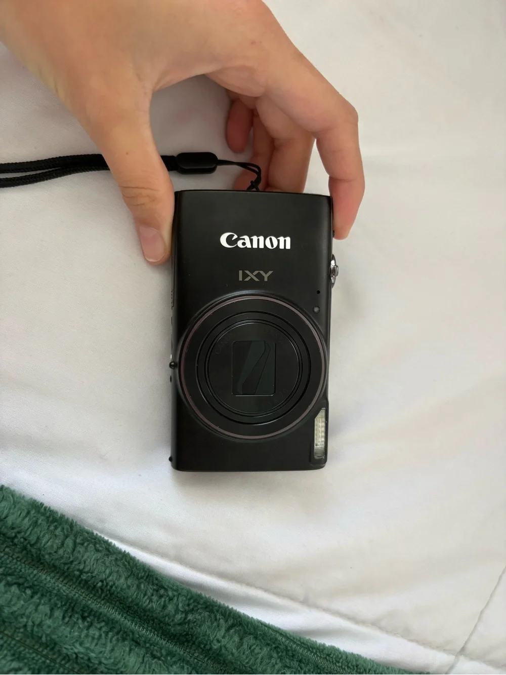 Canon IXY Compact Digital Camera - Black Finish